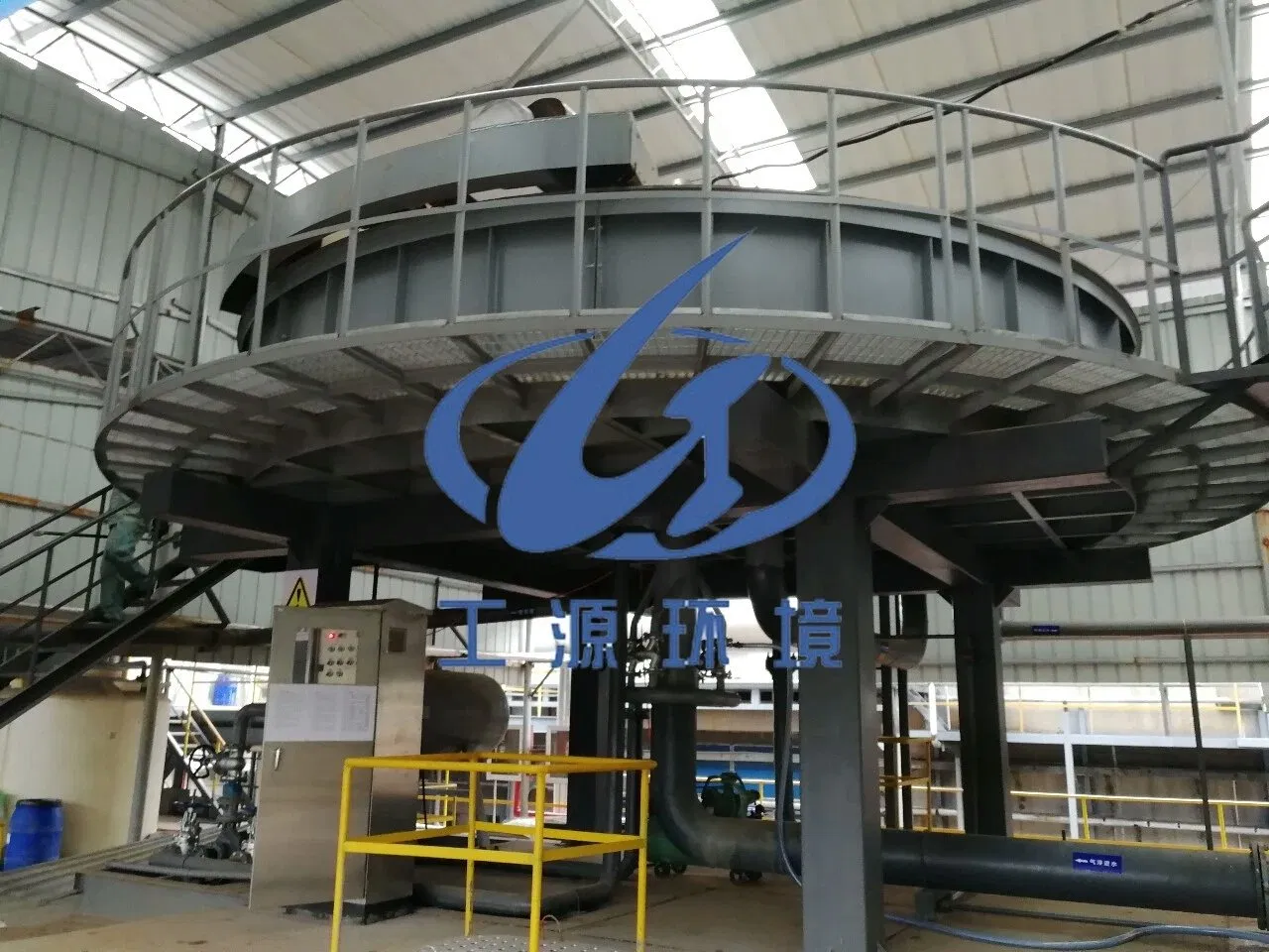 水処理装置藻類を除去するための円形の浅い溶解空気浮選